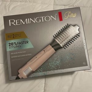 Remington Pro Wet2style Oval Dryer & Volumizing Brush